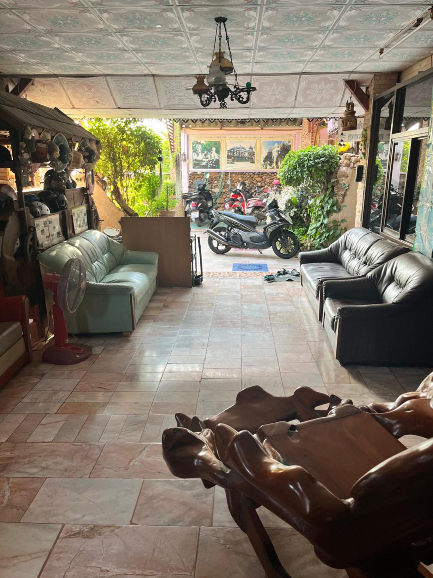 Three J Guesthouse Kamphaeng Phet Exterior foto