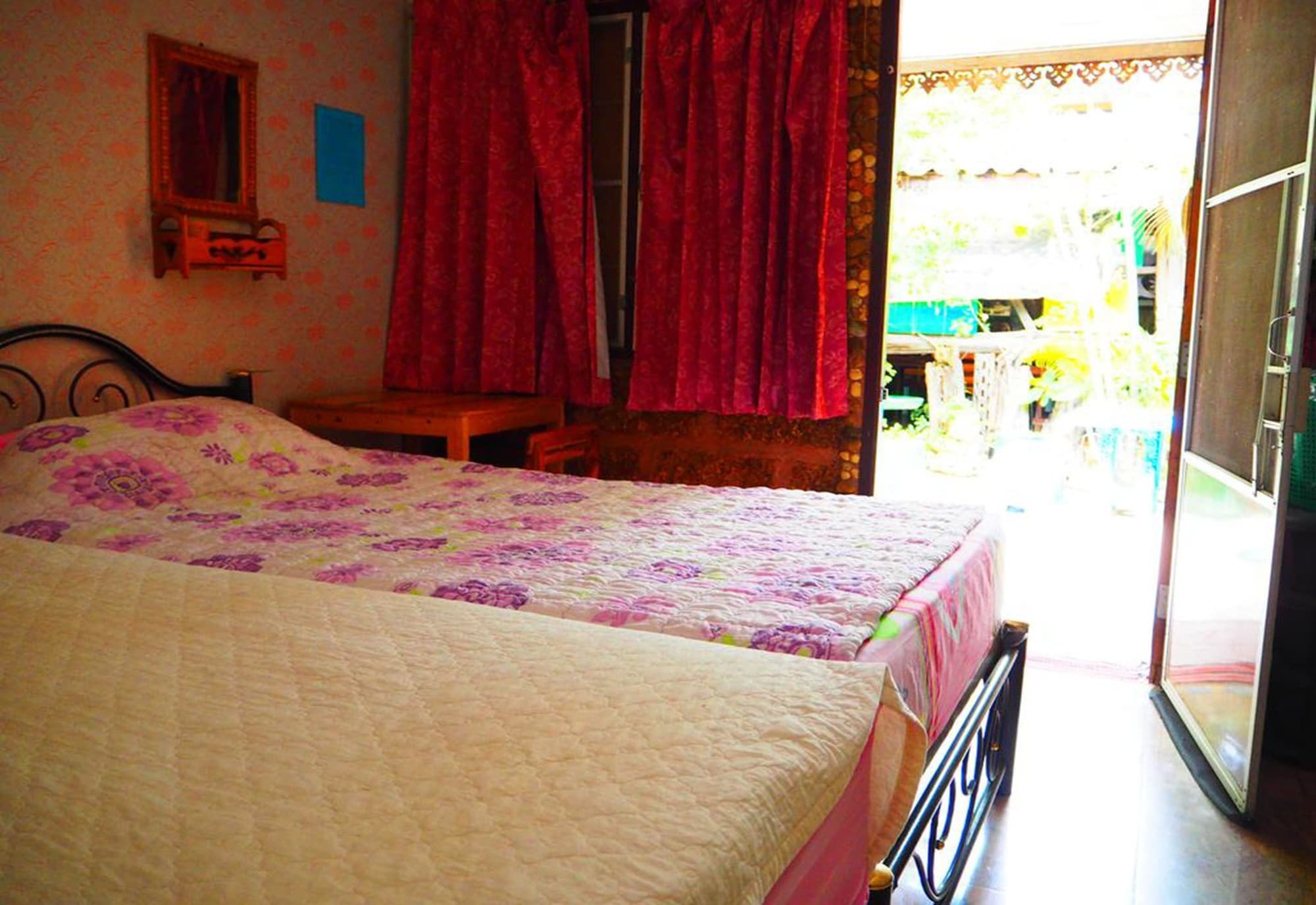 Three J Guesthouse Kamphaeng Phet Exterior foto